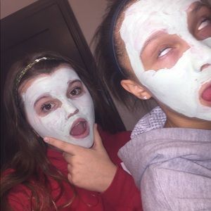 Meet your Posher, Ava